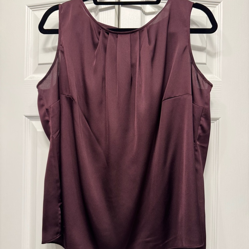 NWT Talbots Elegant Sleeveless Burgundy Top